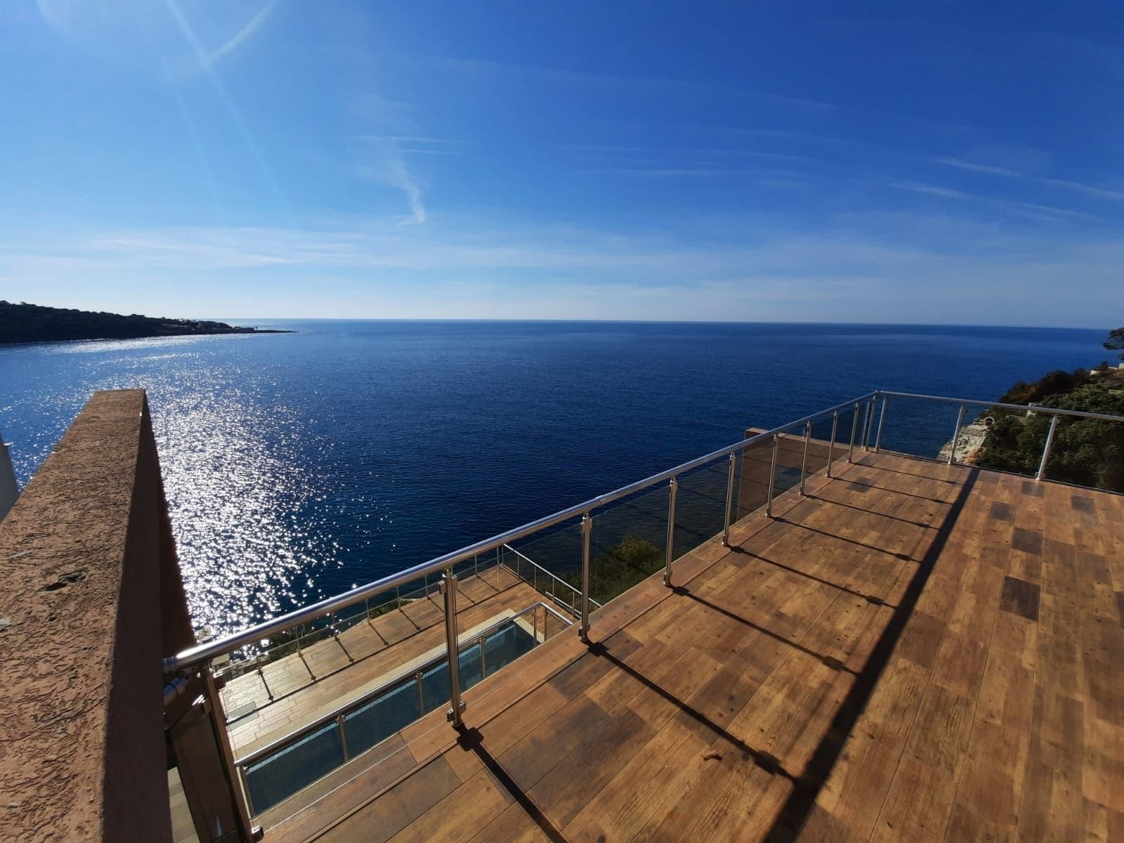 Seafront villa for sale in Montenegro-Modern Villa near Veliki Pijesak Beach — Montenegro