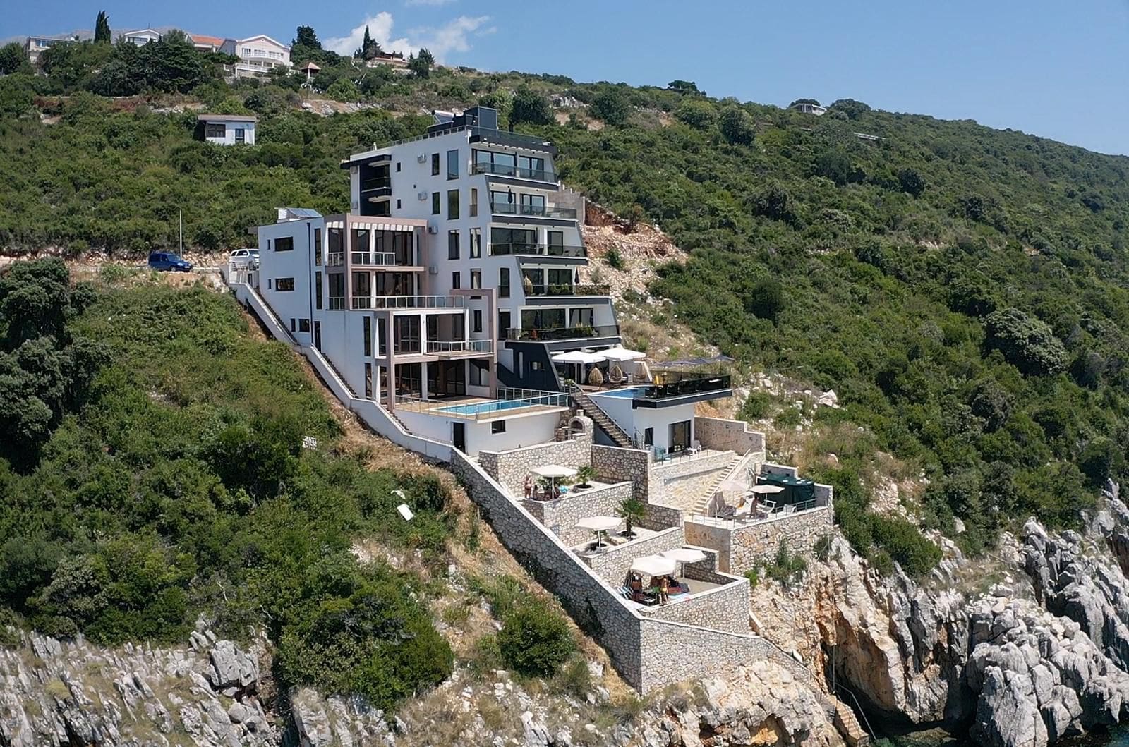 Seafront villa for sale in Montenegro-Modern Villa near Veliki Pijesak Beach — Montenegro