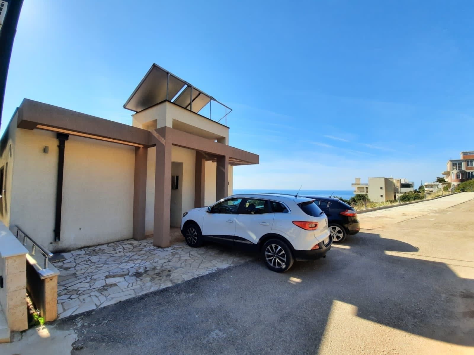 Seafront villa for sale in Montenegro-Modern Villa near Veliki Pijesak Beach — Montenegro