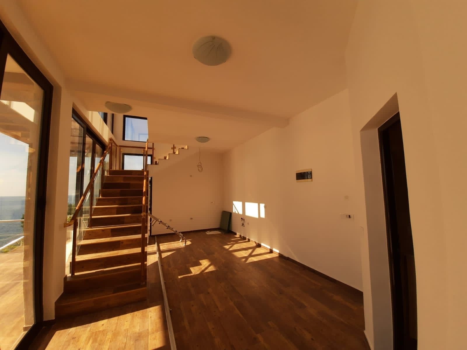 Seafront villa for sale in Montenegro-Modern Villa near Veliki Pijesak Beach — Montenegro