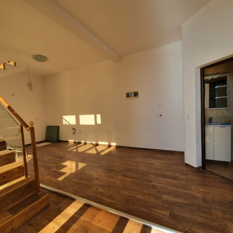 Seafront villa for sale in Montenegro-Modern Villa near Veliki Pijesak Beach — Montenegro