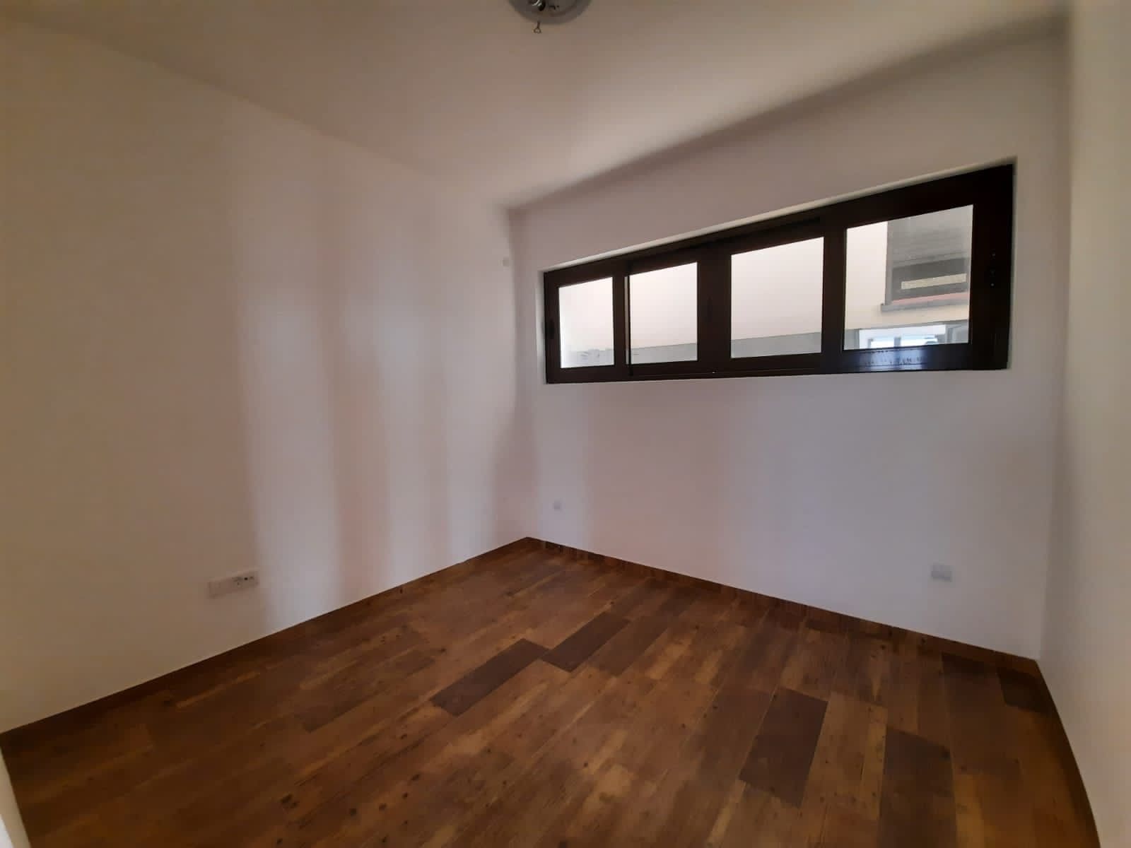 Seafront villa for sale in Montenegro-Modern Villa near Veliki Pijesak Beach — Montenegro