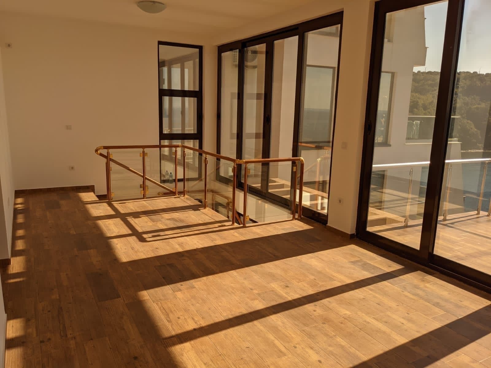 Seafront villa for sale in Montenegro-Modern Villa near Veliki Pijesak Beach — Montenegro