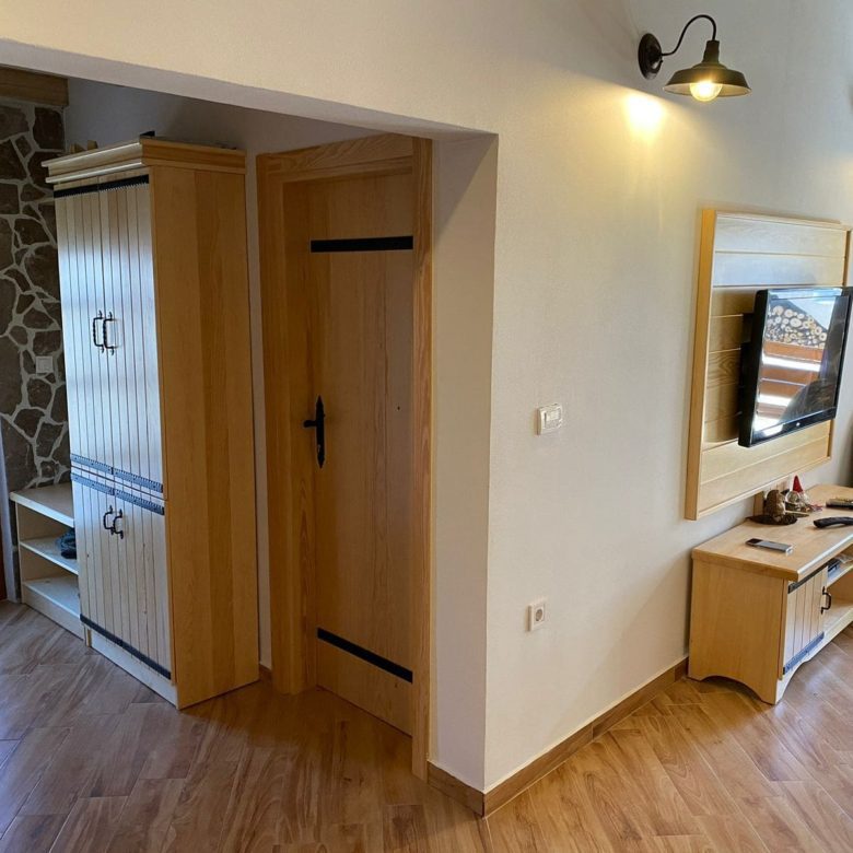 Charming House in Serene Vrsuta — Bar