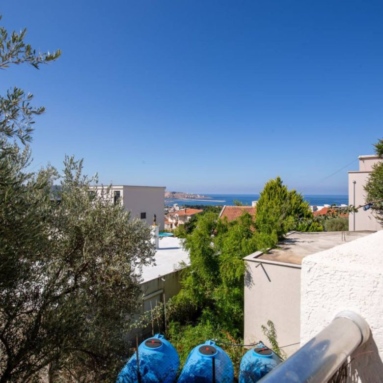 Apartment with Sea Views in Susanj