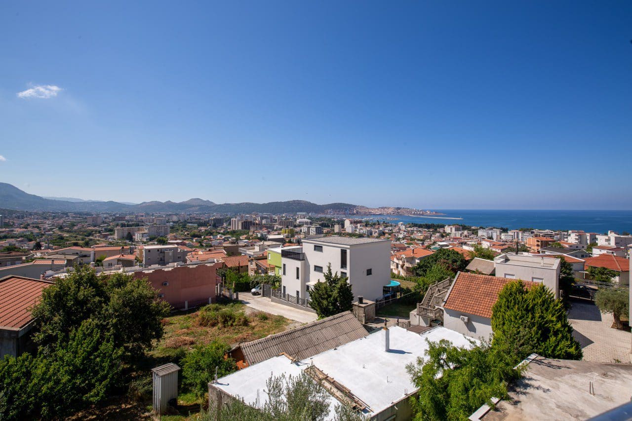 Zweizimmerwohnung in Susanj-Bar-Montenegro zu verkaufen