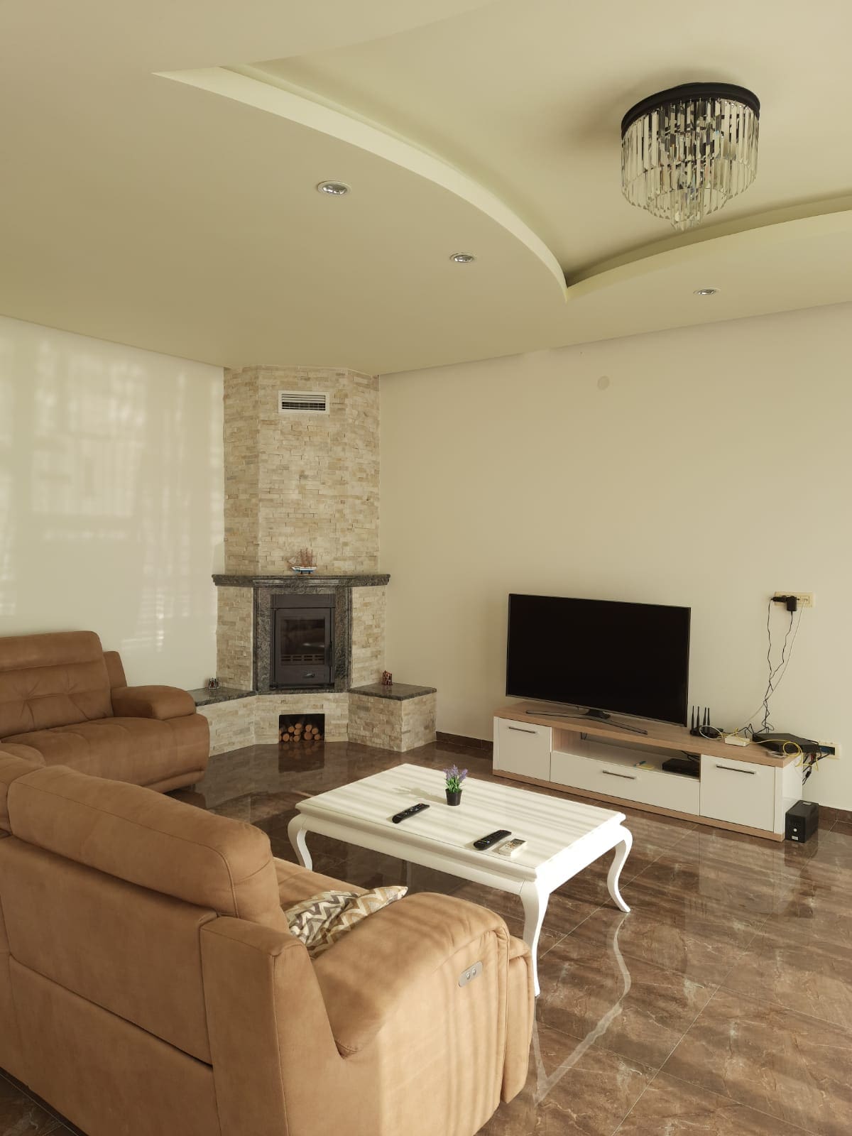Charming villa with pool and garden — Montenegro