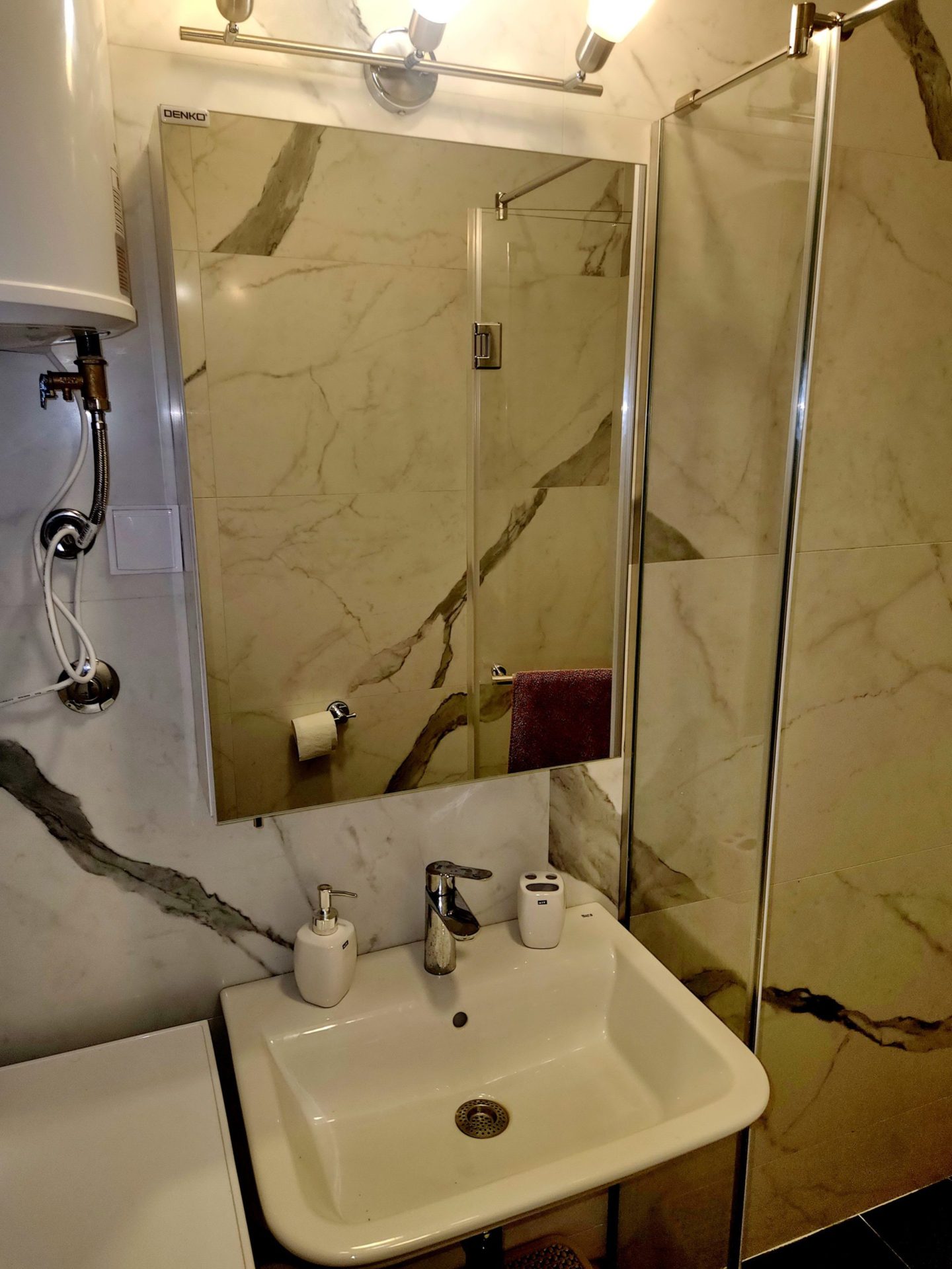 Meerblick-Wohnung in Becici zu verkaufen — Montenegro