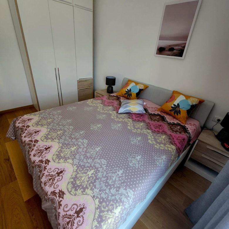 Meerblick-Wohnung in Becici zu verkaufen — Montenegro