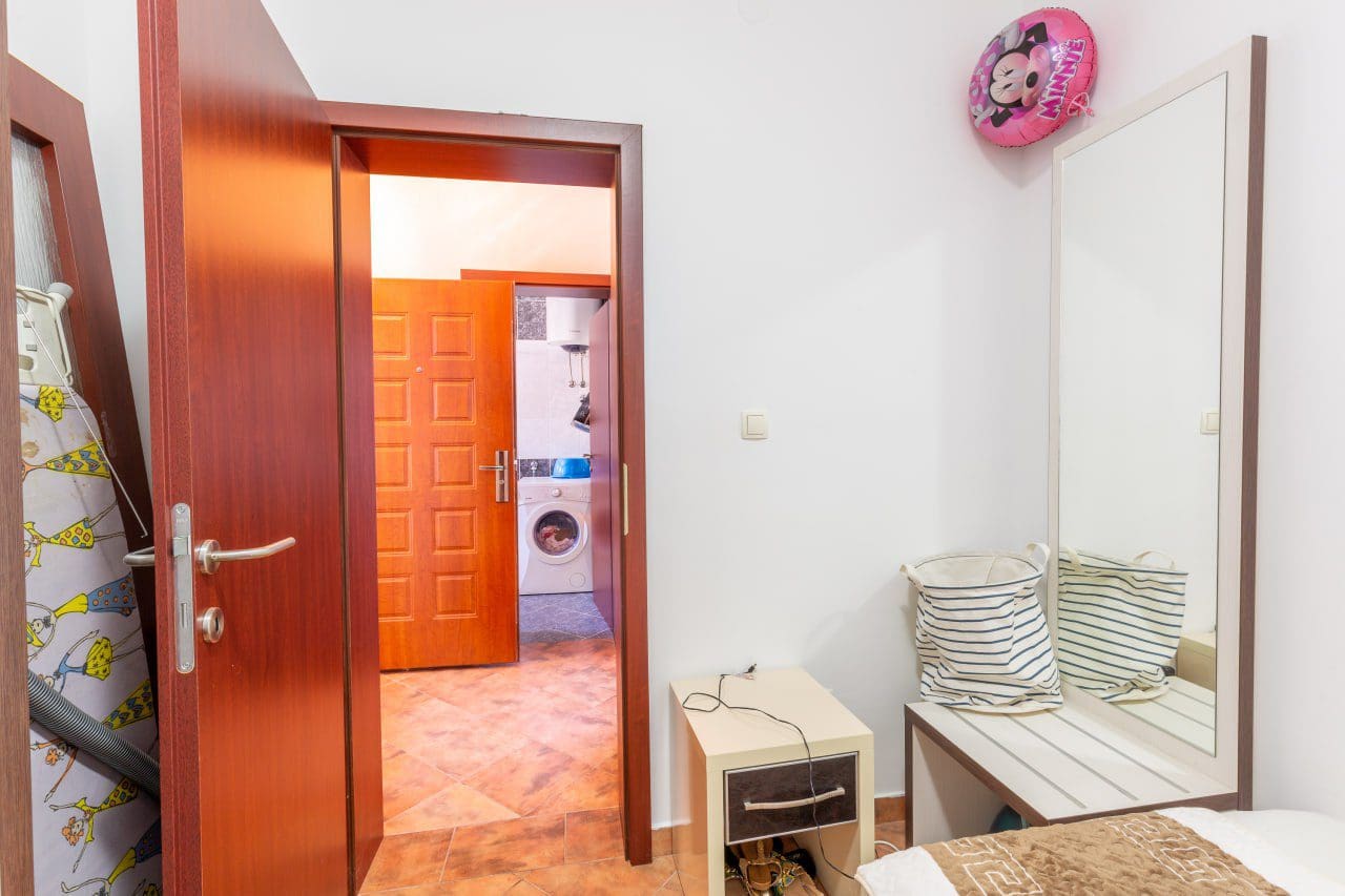 Zweizimmerwohnung in Susanj-Bar-Montenegro zum Verkauf — Montenegro