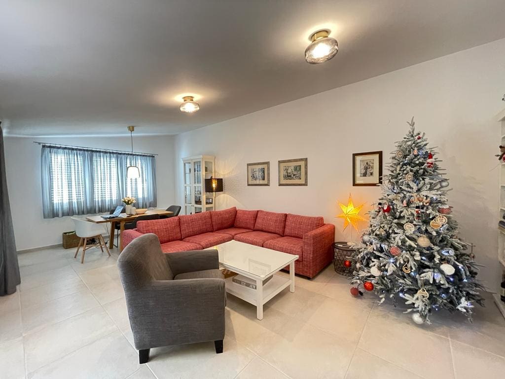 Modern Villa for Sale in Quiet Location - Bar — Montenegro