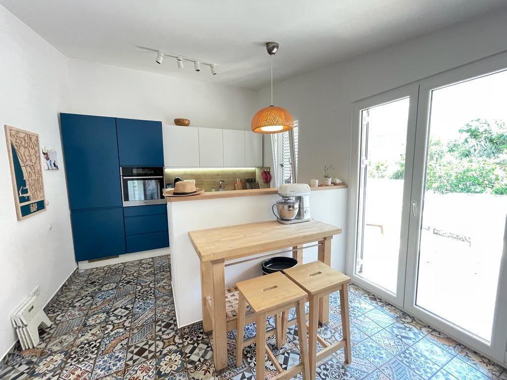 Modern Villa for Sale in Quiet Location - Bar — Montenegro