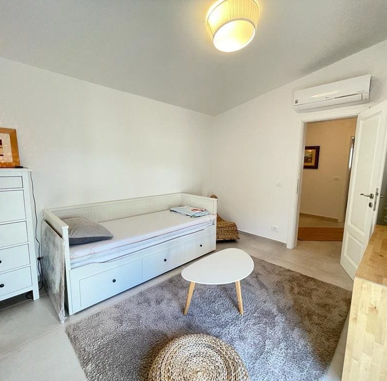 Modern Villa for Sale in Quiet Location - Bar — Montenegro