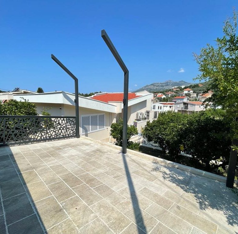 Modern Villa for Sale in Quiet Location - Bar — Montenegro
