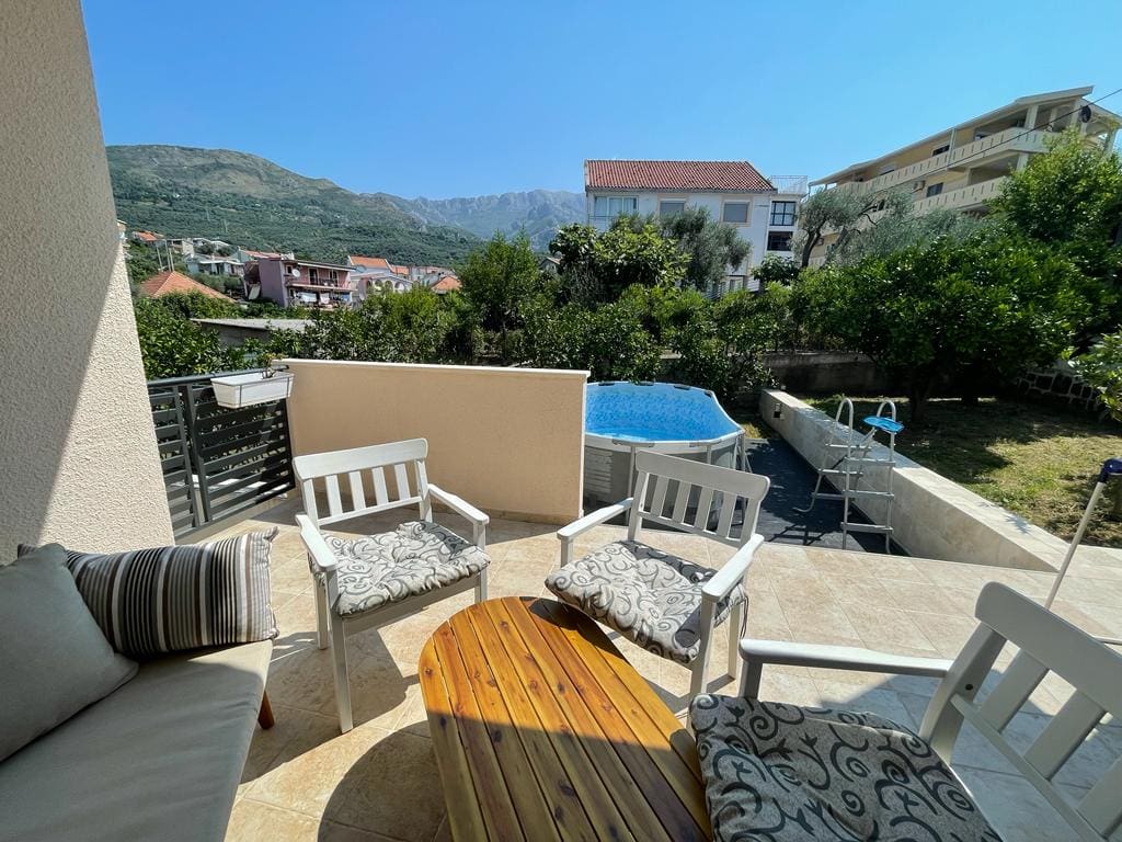 Modern Villa for Sale in Quiet Location - Bar — Montenegro