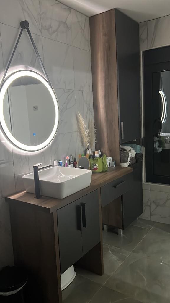 Lovely villa for sale in Bar, Montenegro — Montenegro