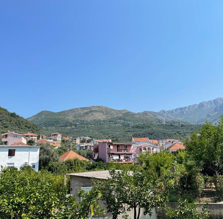 Modern Villa for Sale in Quiet Location - Bar — Montenegro