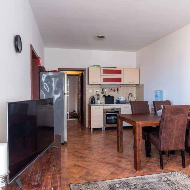 Zweizimmerwohnung in Susanj-Bar-Montenegro zum Verkauf — Montenegro