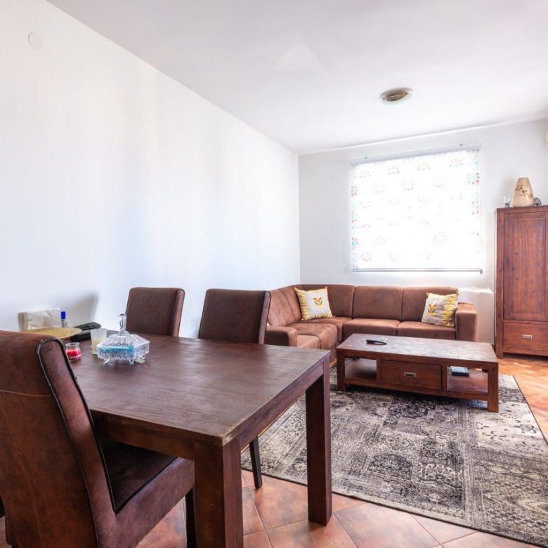 Zweizimmerwohnung in Susanj-Bar-Montenegro zum Verkauf — Montenegro