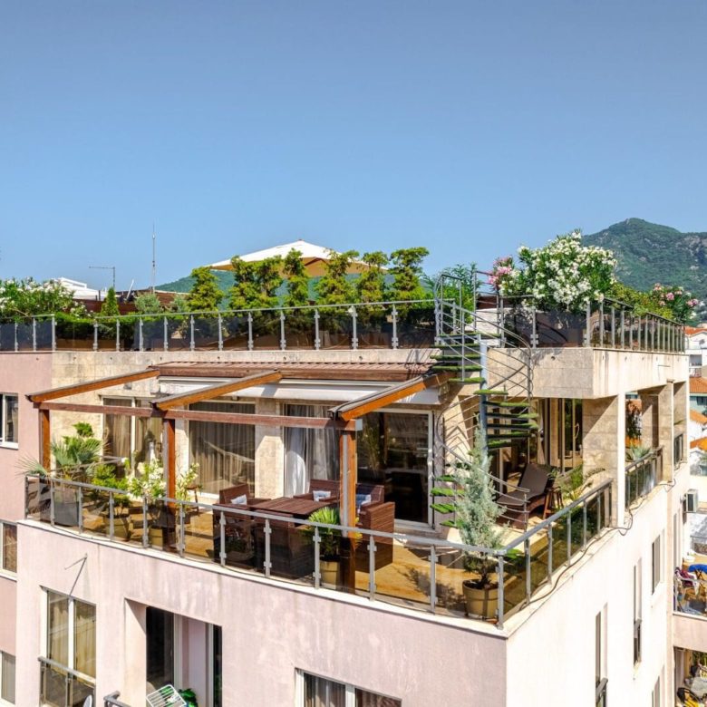 Luxus-Penthouse in Budva-Montenegro zu verkaufen — Montenegro