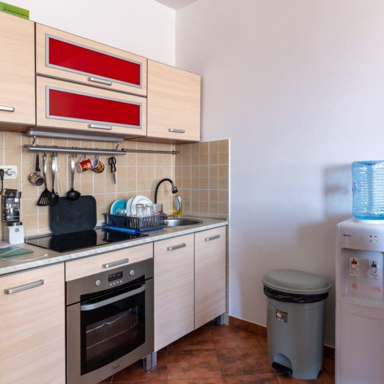Zweizimmerwohnung in Susanj-Bar-Montenegro zum Verkauf — Montenegro