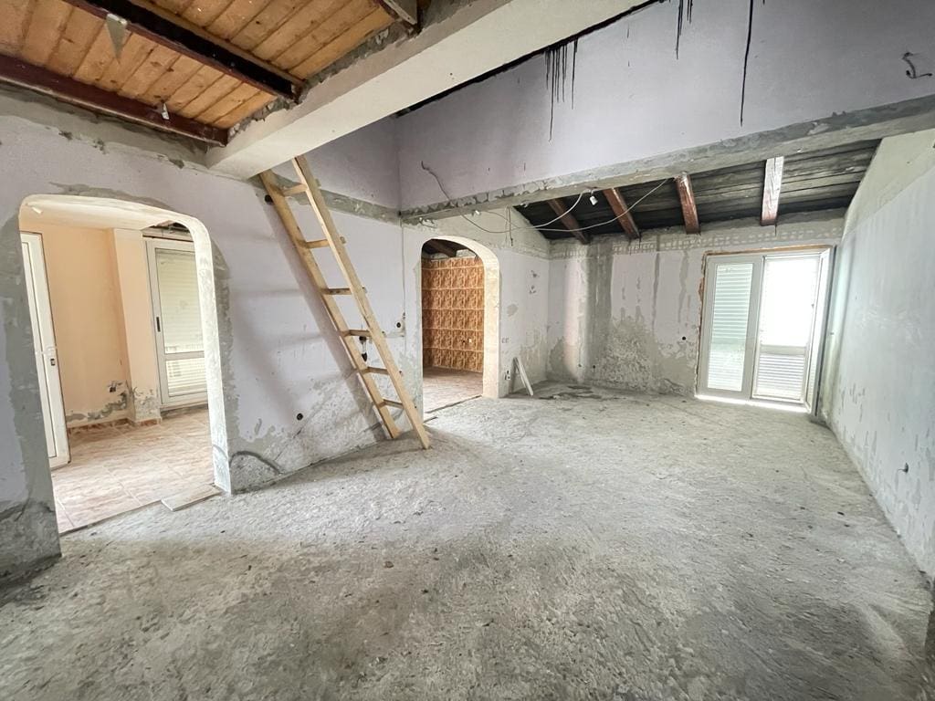 Вілла продається в Бар-Чорногорія, 268 м² — Бар