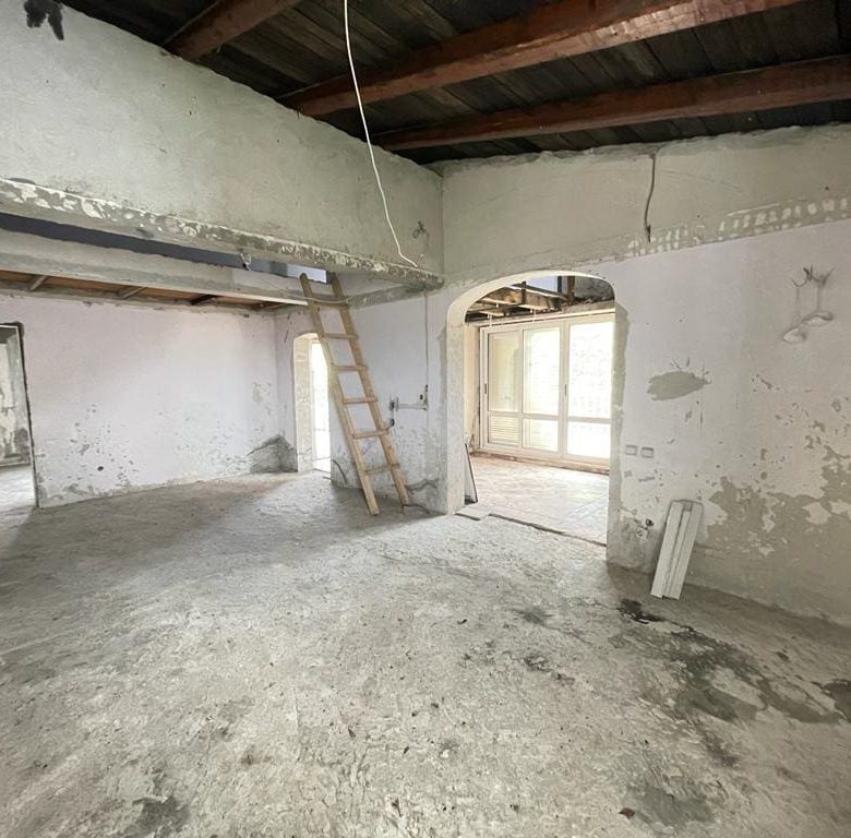 Вілла продається в Бар-Чорногорія, 268 м² — Бар
