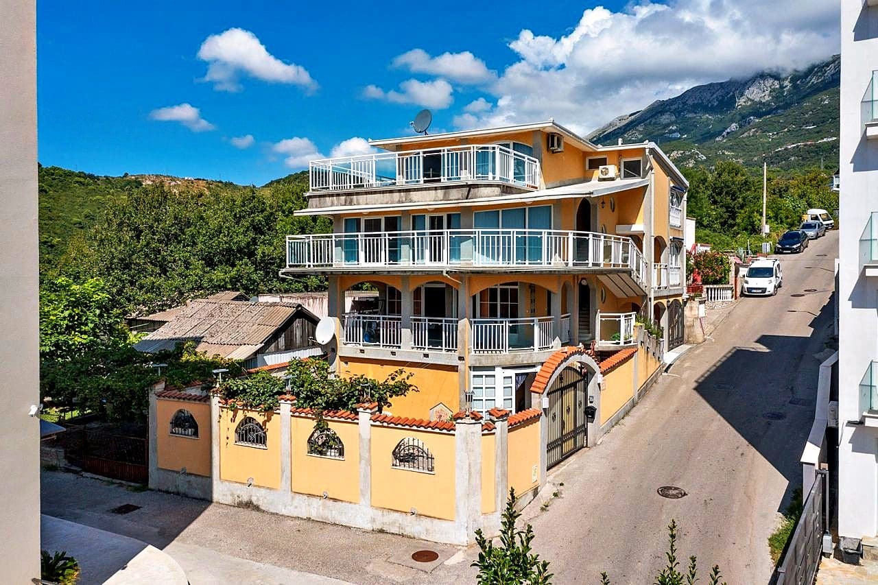 MREproperty (1) Profitable Mini-Hotel for Sale in Becici