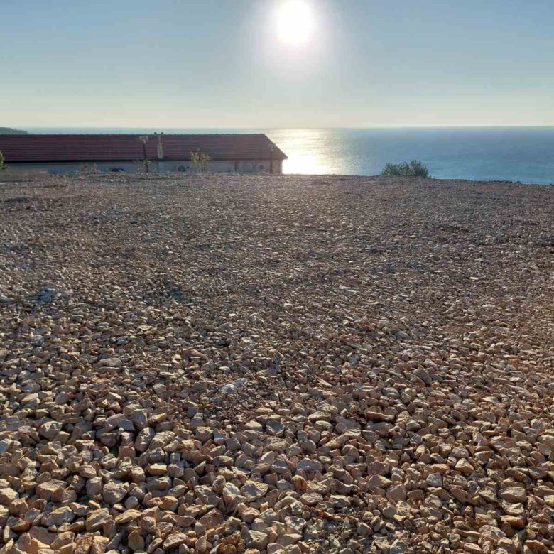Seaside Oasis in Utjeha - Bar: Urbanized 603m² Plot — Montenegro