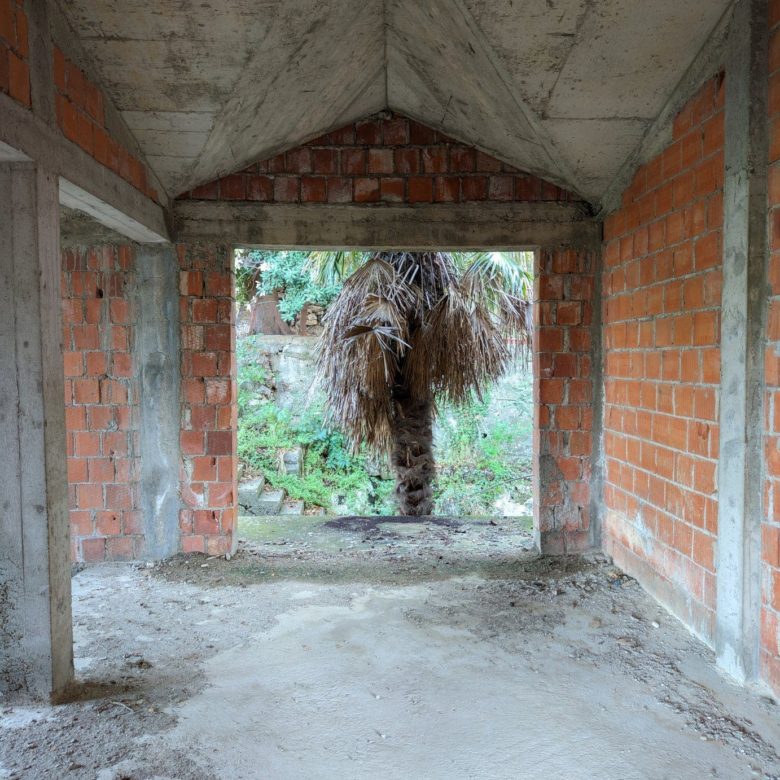 Unfinished House for sale in Ulcinj — Montenegro