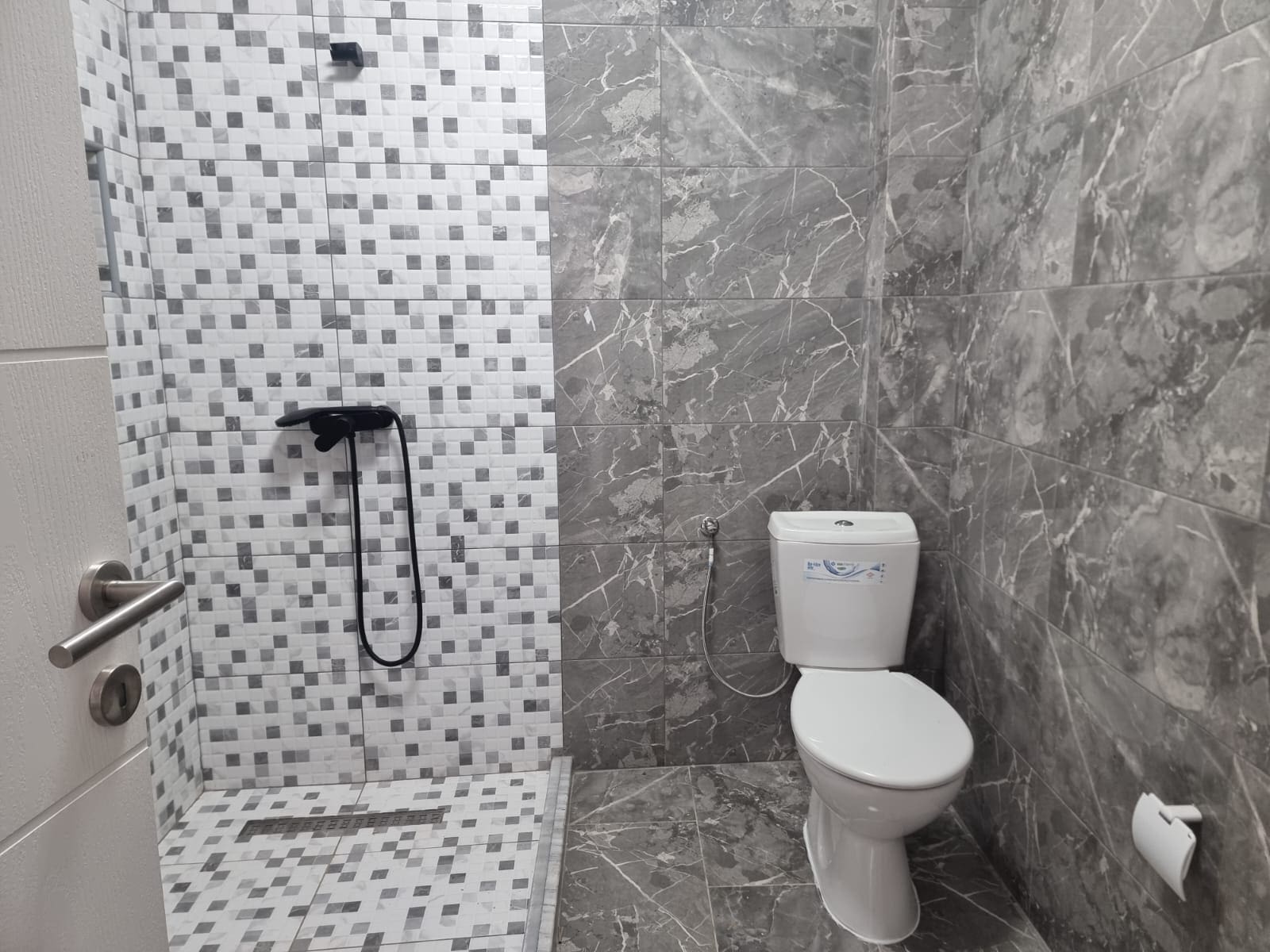 Apartment for Sale in Dobra Voda -Montenegro with Sea Views — Montenegro