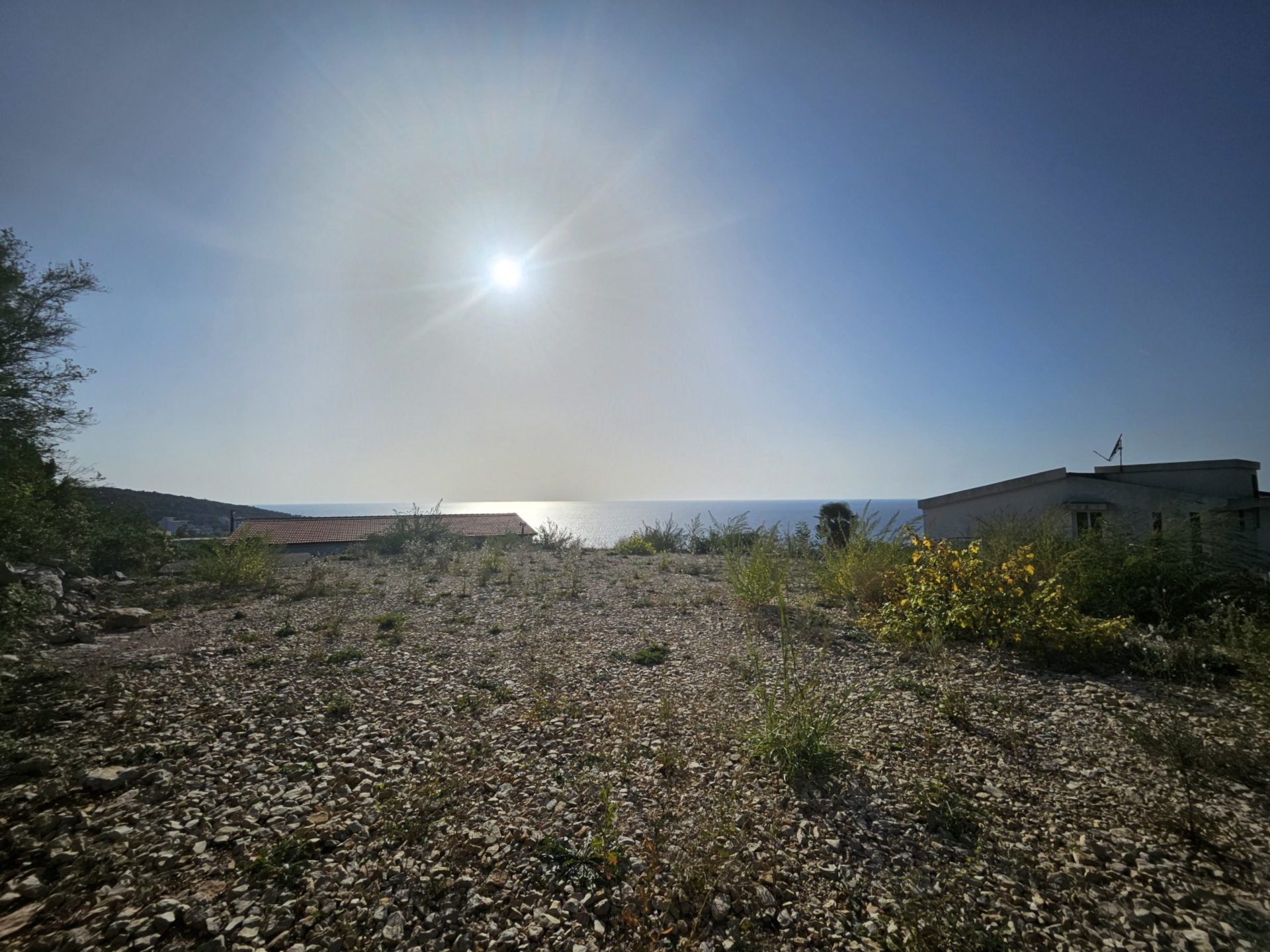 Seaside Oasis in Utjeha - Bar: Urbanized 603m² Plot — Montenegro