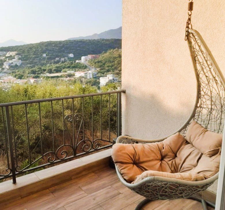 Seaside Serenity: Your Coastal Retreat on the Bar Riviera — Montenegro
