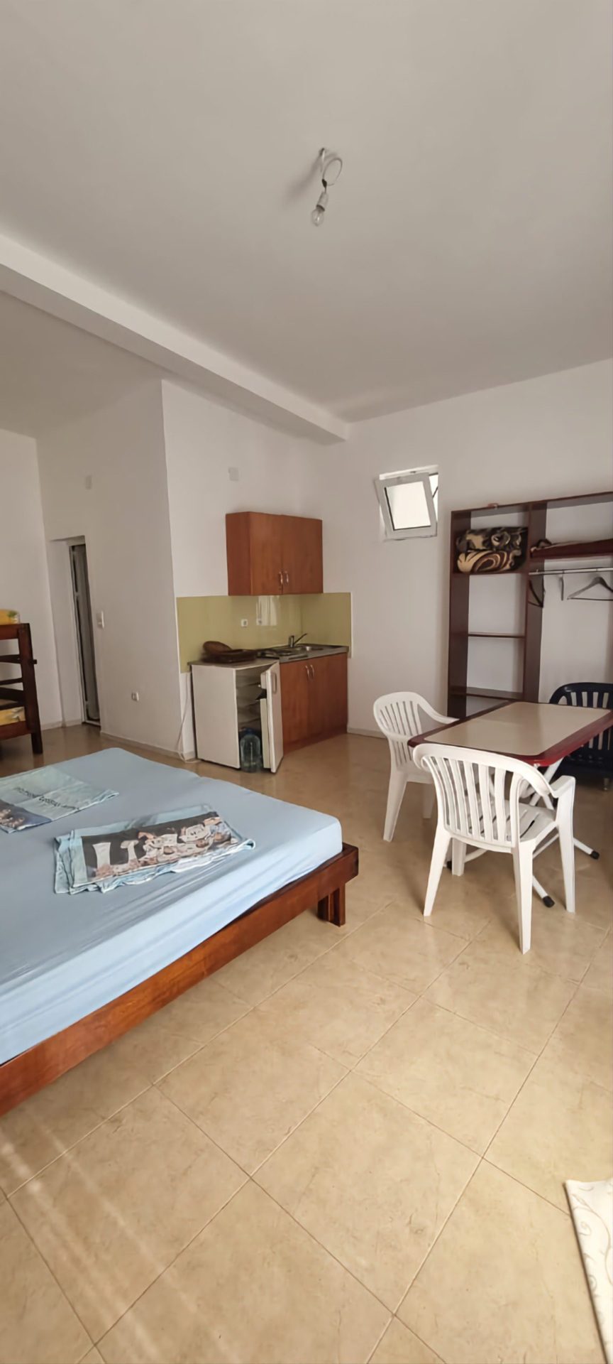 Spacious Apartment with Partial Sea View in Utjeha — Montenegro