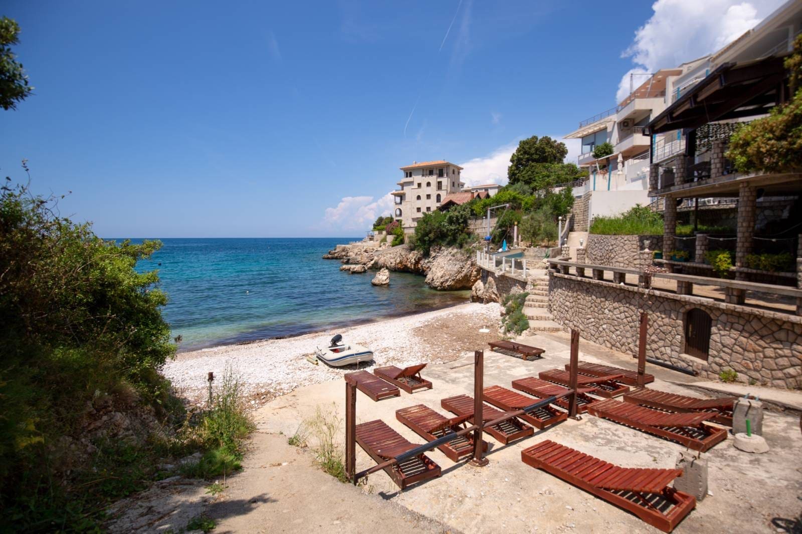 Charming 108m2 Apartment with Sea View — Montenegro