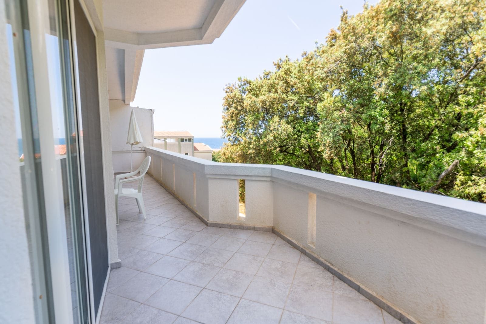 Charming 108m2 Apartment with Sea View — Montenegro