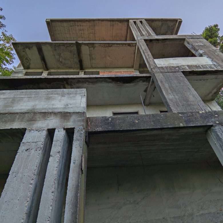Unfinished House for sale in Ulcinj — Montenegro