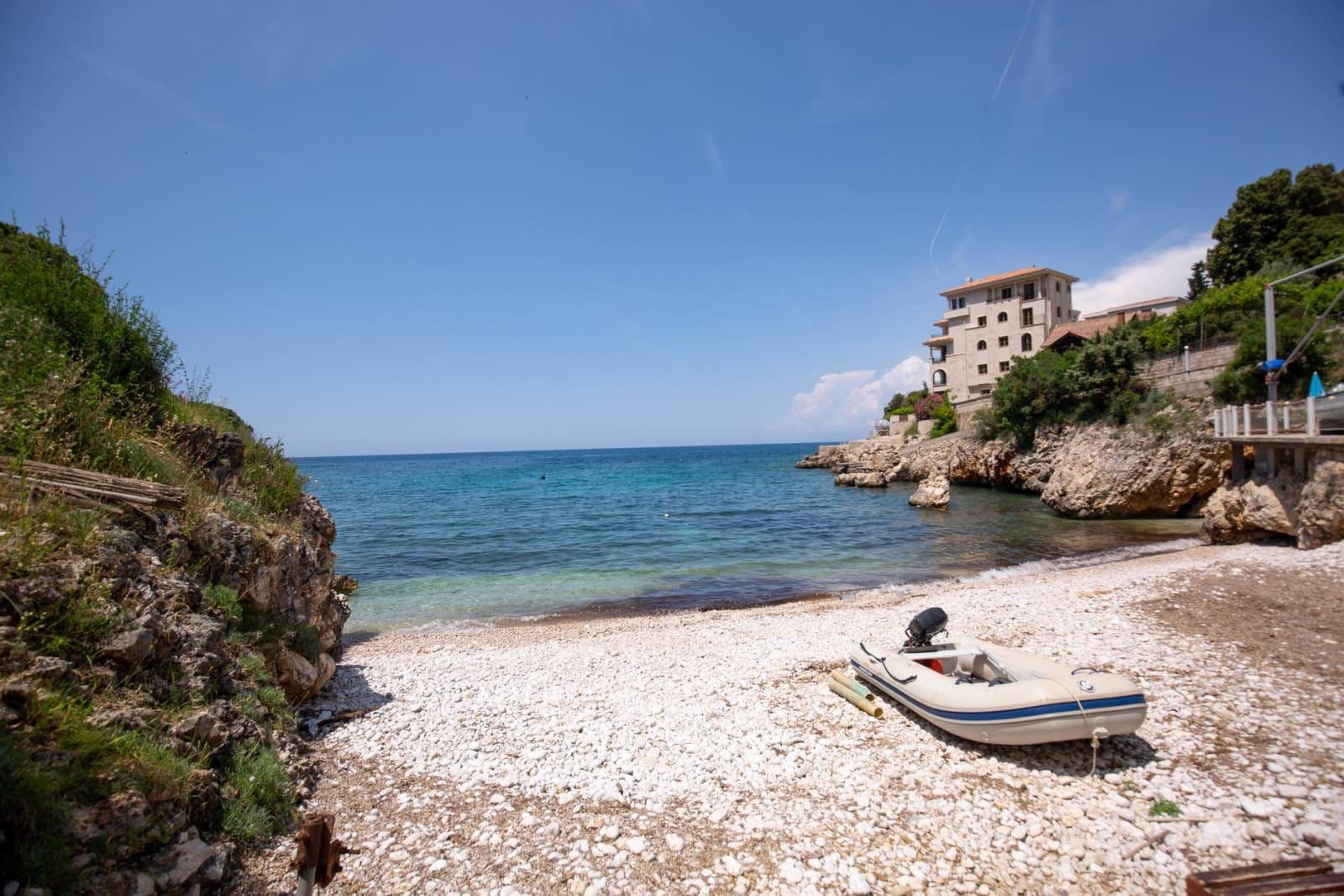 Charming 108m2 Apartment with Sea View — Montenegro