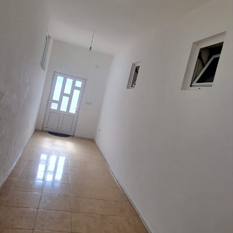 Spacious Apartment with Partial Sea View in Utjeha — Montenegro