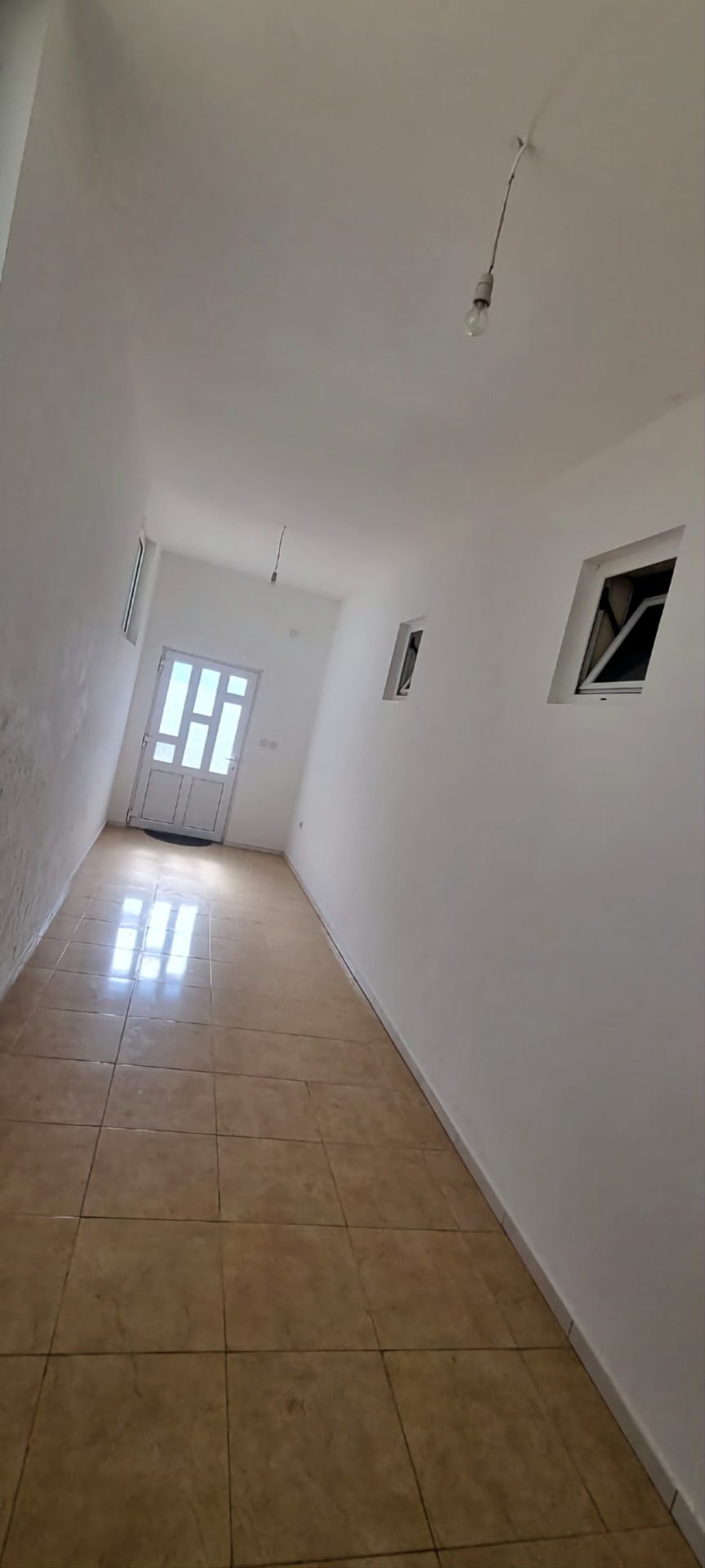 Spacious Apartment with Partial Sea View in Utjeha — Montenegro