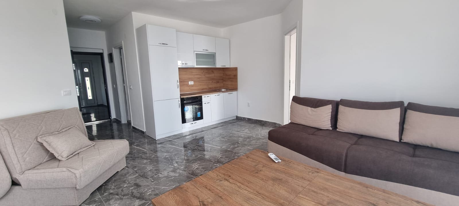 Apartment for Sale in Dobra Voda -Montenegro with Sea Views — Montenegro