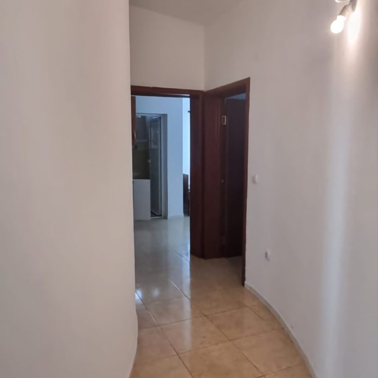 Spacious Apartment with Partial Sea View in Utjeha — Montenegro