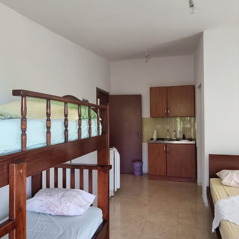 Spacious Apartment with Partial Sea View in Utjeha — Montenegro