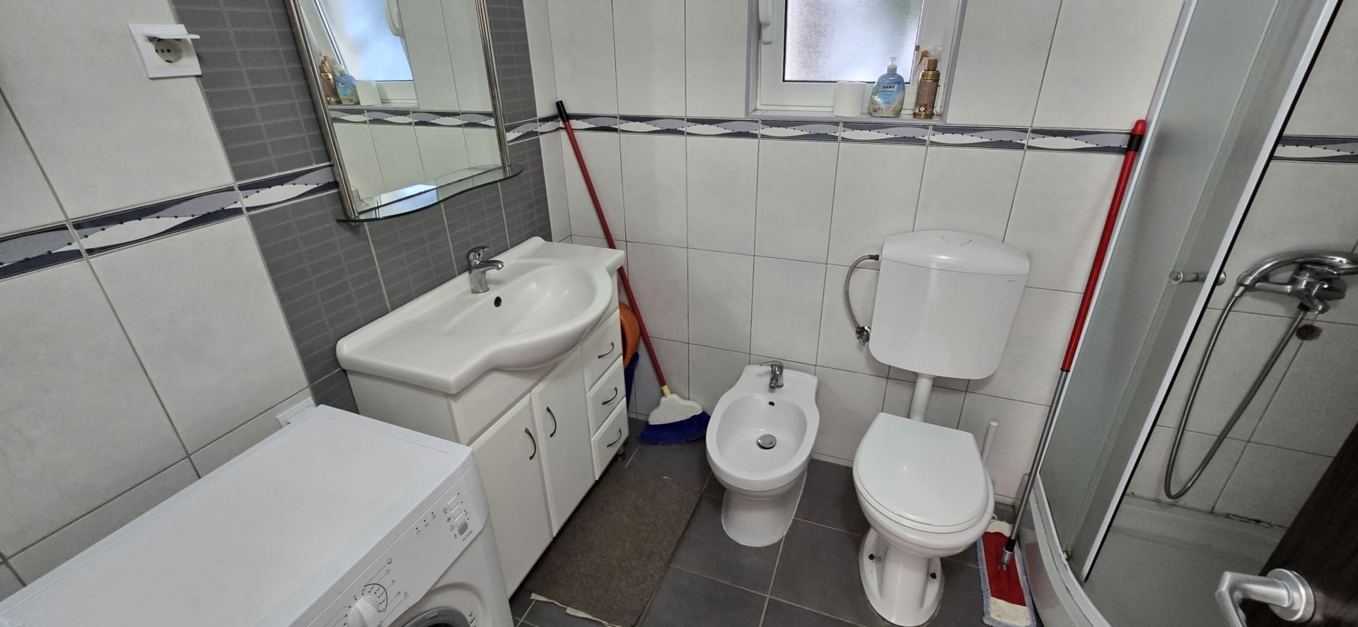 Доступний будинок на продаж в Утьєсі – Бар