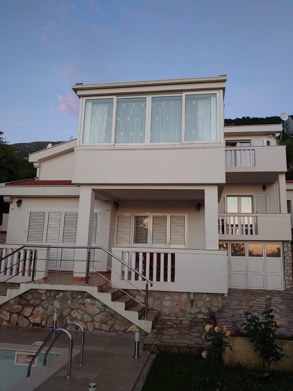 MREproperty (1) Stunning Two-Story Villa with Scenic Views in Montenegro