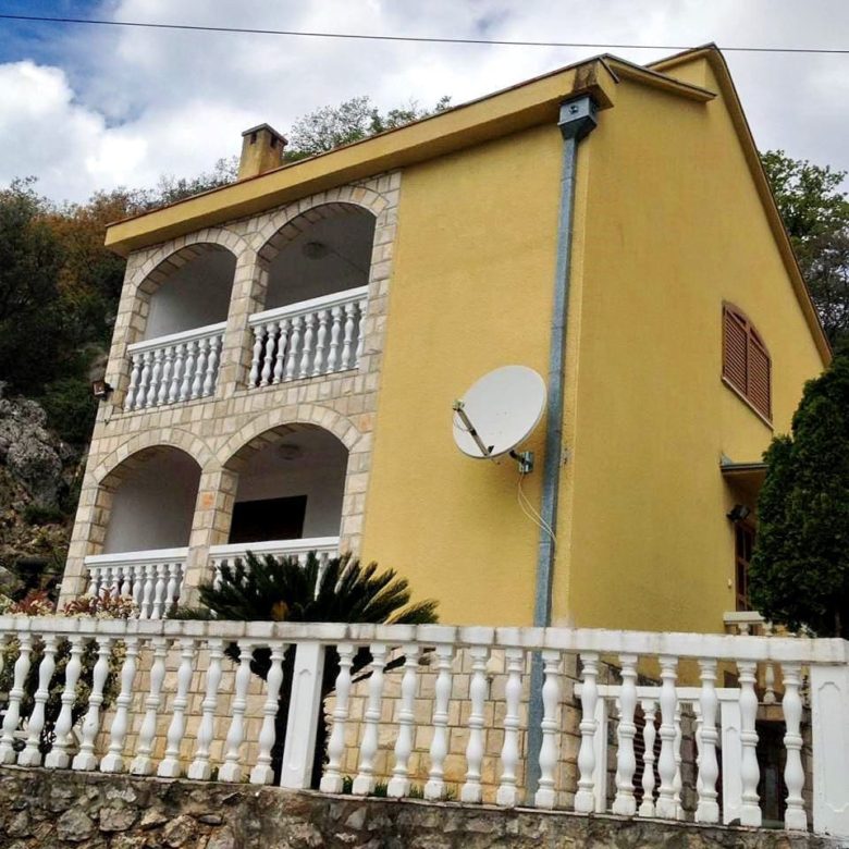Family Three-Story House for Sale in Budva