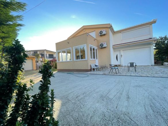 House for Sale in Polje-Bar