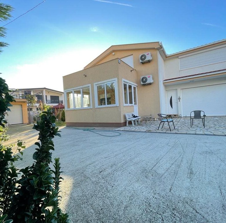 House for Sale in Polje-Bar