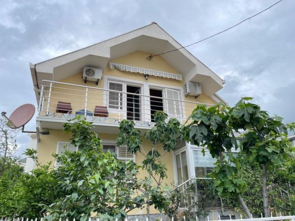 Charming House for Sale in Susanj-Bar