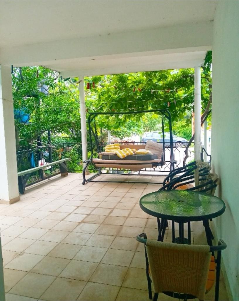 MREproperty (1) Spacious 3-Bedroom Apartment in Sutomore